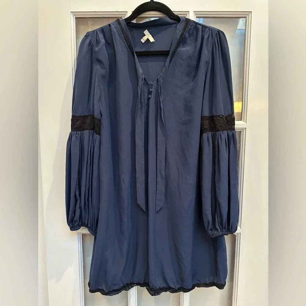 Joie Women's Navy Tunic Mini Dress 100% Silk Embroidered Crochet Lace Bow Size L